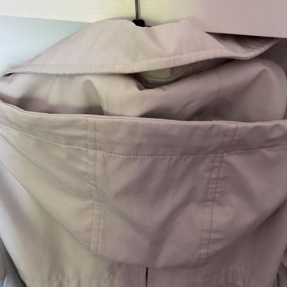 ⚡️FALL FAB Canadian ivory RAIN TRENCH COAT NEW WoT - Picture 4 of 7